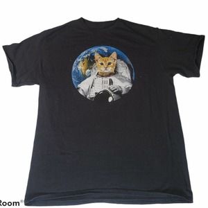 Cat Astronaut Shirt Men's Medium. Black